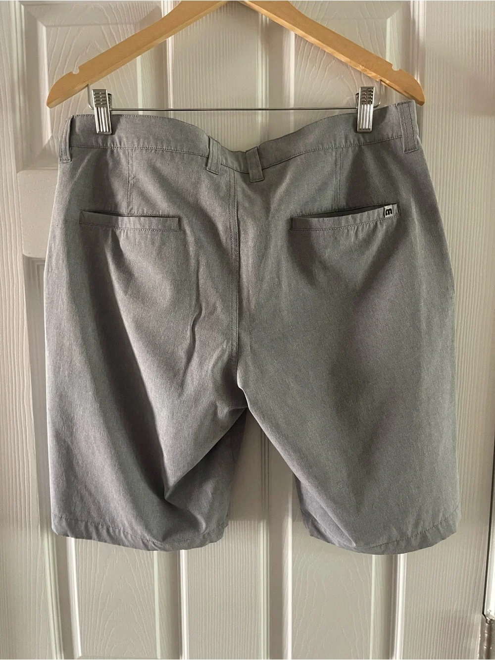 NWOT Travis Matthew Pier Pleasure Golf Shorts Size 34